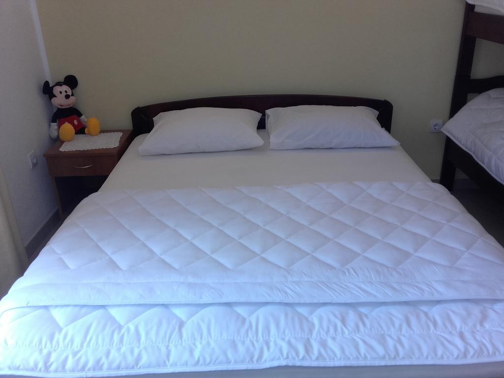 Apartments Sandra ติวัต ภายนอก รูปภาพ