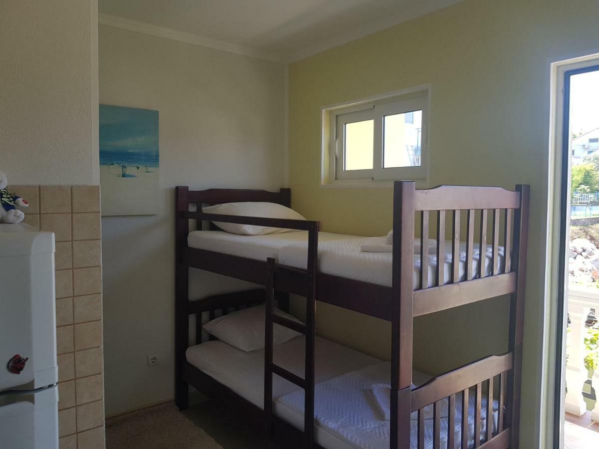 Apartments Sandra ติวัต ภายนอก รูปภาพ
