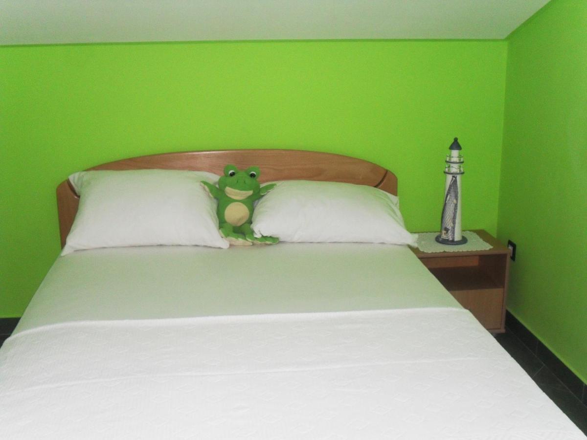 Apartments Sandra ติวัต ภายนอก รูปภาพ